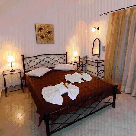 Guest house Ios Memories 2*
