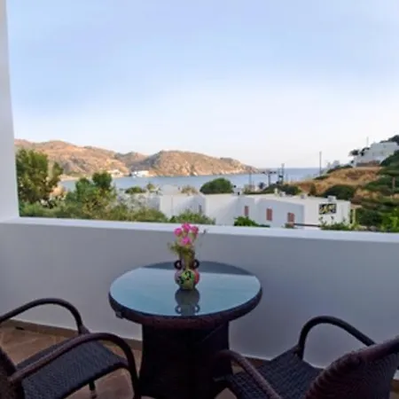 Гостевой дом Ios Memories 3*